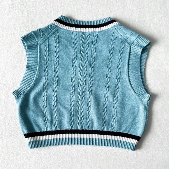 Sunday Best Sweater Vest - Picture 6 of 10